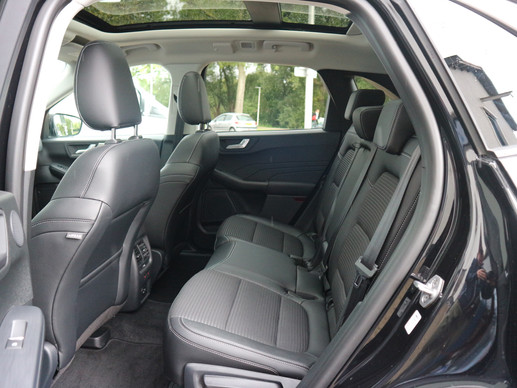 Ford Kuga - Afbeelding 10 van 30