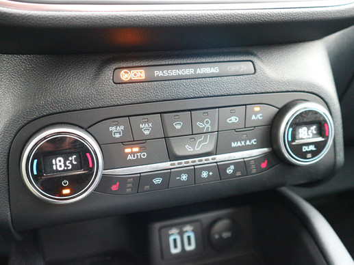 Ford Kuga - Afbeelding 28 van 30