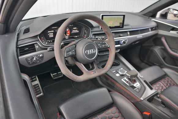 Audi RS4 - Afbeelding 12 van 30