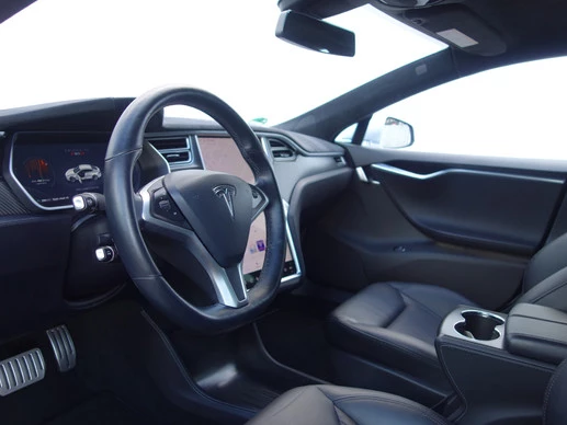 Tesla Model S - Afbeelding 3 van 30