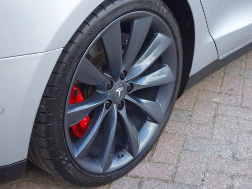Tesla Model S - Afbeelding 9 van 30