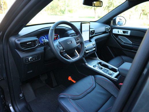 Ford Explorer - Afbeelding 2 van 30