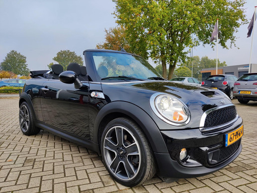 MINI Cooper S Cabrio - Afbeelding 8 van 19