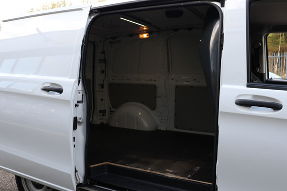 Mercedes-Benz Vito - Afbeelding 13 van 14