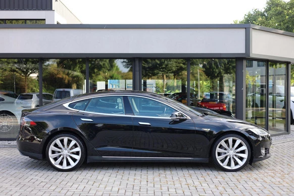Tesla Model S - Afbeelding 3 van 24