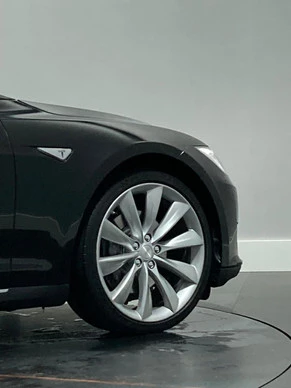 Tesla Model S - Afbeelding 21 van 24