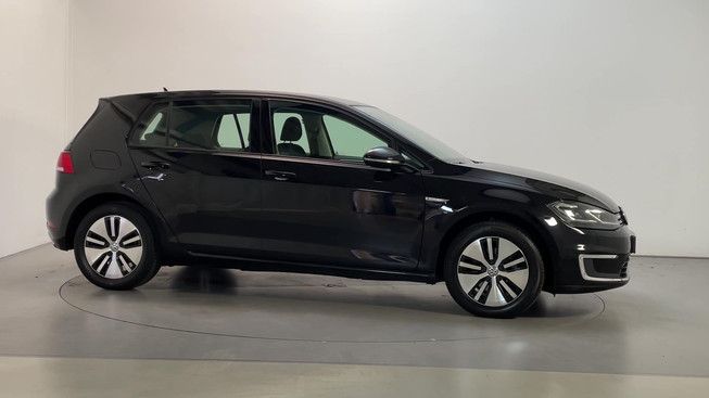 Volkswagen e-Golf - Afbeelding 11 van 27