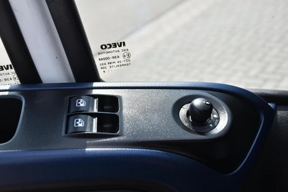 Iveco Daily - Afbeelding 15 van 23