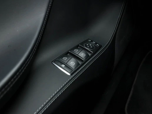 Tesla Model S - Afbeelding 22 van 30