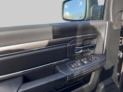 Dodge Ram 1500 - Afbeelding 21 van 30