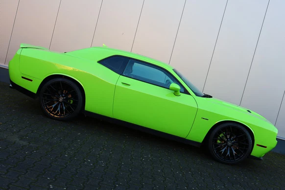 Dodge Challenger - Afbeelding 11 van 25