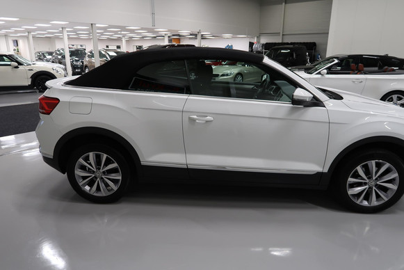 Volkswagen T-Roc - Afbeelding 18 van 30