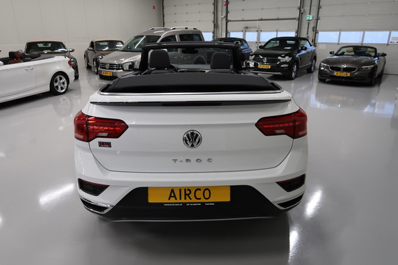 Volkswagen T-Roc - Afbeelding 28 van 30