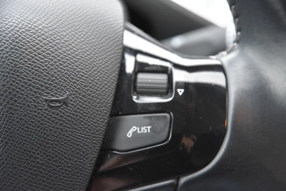 Peugeot 308 - Afbeelding 11 van 16