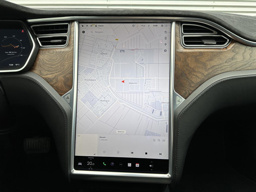 Tesla Model S - Afbeelding 14 van 30