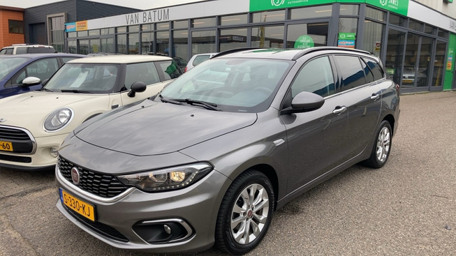 Fiat Tipo - Afbeelding 1 van 23