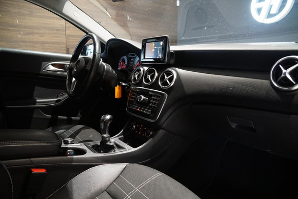 Mercedes-Benz A-Klasse - Afbeelding 7 van 30