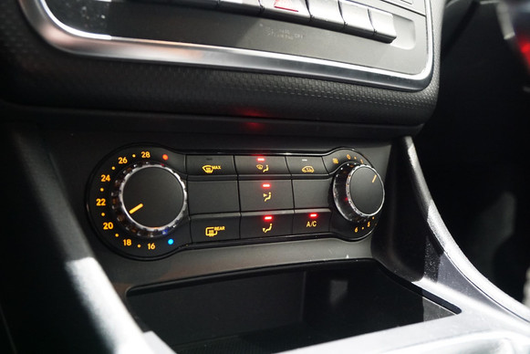 Mercedes-Benz A-Klasse - Afbeelding 24 van 30