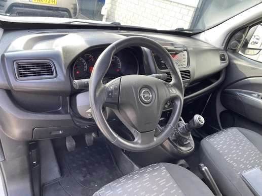 Opel Combo - Afbeelding 19 van 25