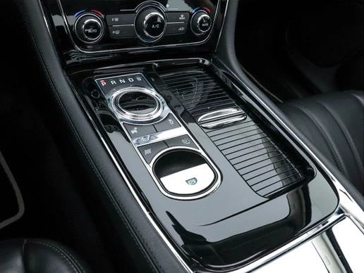 Jaguar XJ - Afbeelding 13 van 30