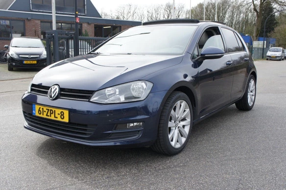 Volkswagen Golf - Afbeelding 1 van 30