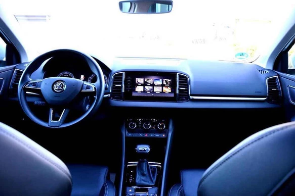 Škoda Karoq - Afbeelding 2 van 30