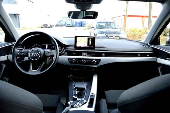 Audi A4 - Afbeelding 2 van 30