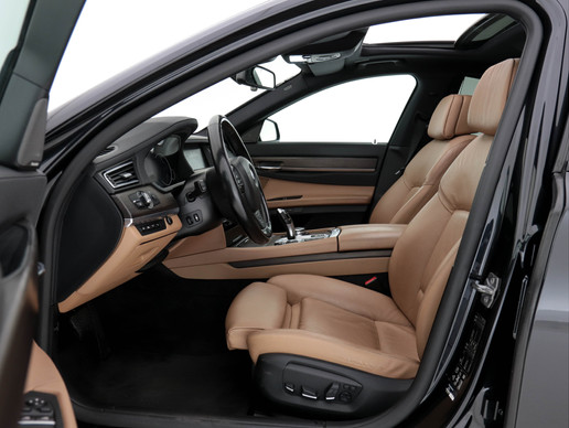 BMW 7 Serie - Afbeelding 8 van 30