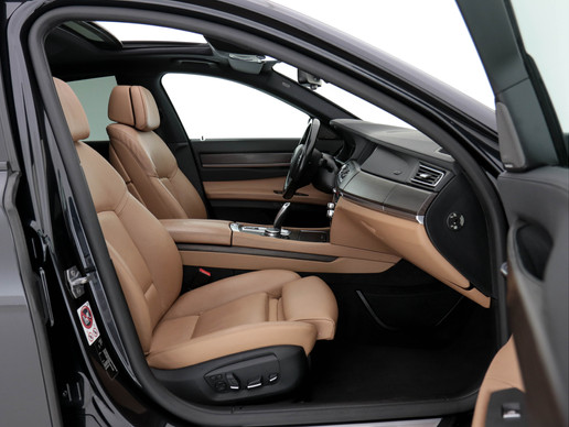 BMW 7 Serie - Afbeelding 11 van 30