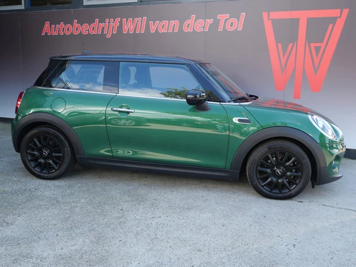 MINI Cooper - Afbeelding 1 van 23