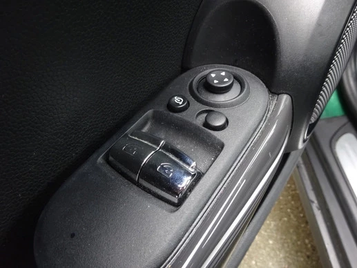 MINI Cooper - Afbeelding 13 van 23