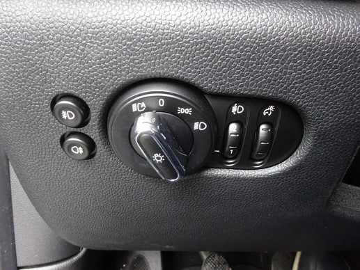 MINI Cooper - Afbeelding 14 van 23