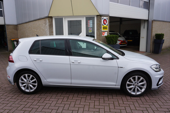 Volkswagen Golf - Afbeelding 10 van 21