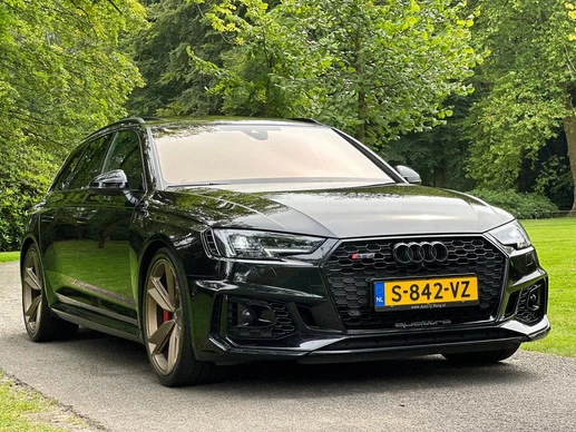 Audi RS4 - Afbeelding 4 van 30