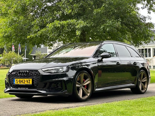 Audi RS4 - Afbeelding 8 van 30