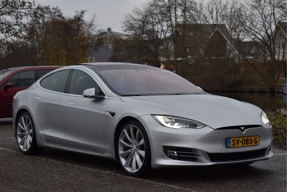 Tesla Model S - Afbeelding 12 van 30