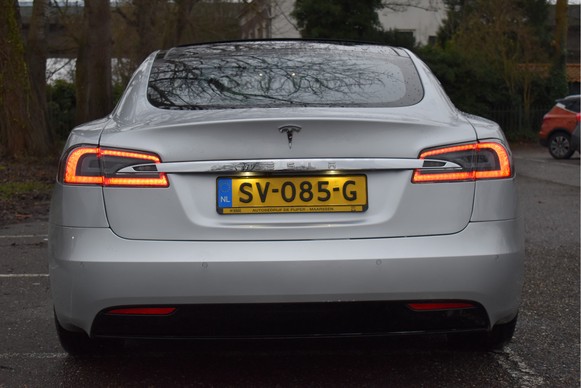 Tesla Model S - Afbeelding 13 van 30