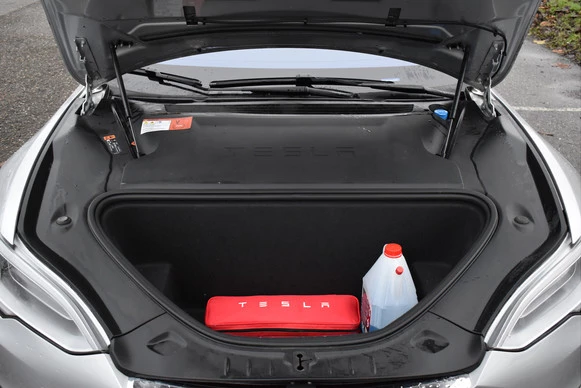 Tesla Model S - Afbeelding 10 van 30