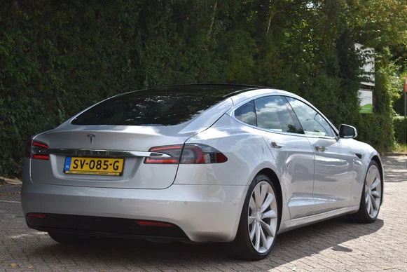 Tesla Model S - Afbeelding 28 van 30