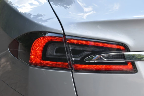 Tesla Model S - Afbeelding 29 van 30
