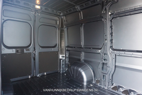 Opel Movano - Afbeelding 8 van 18