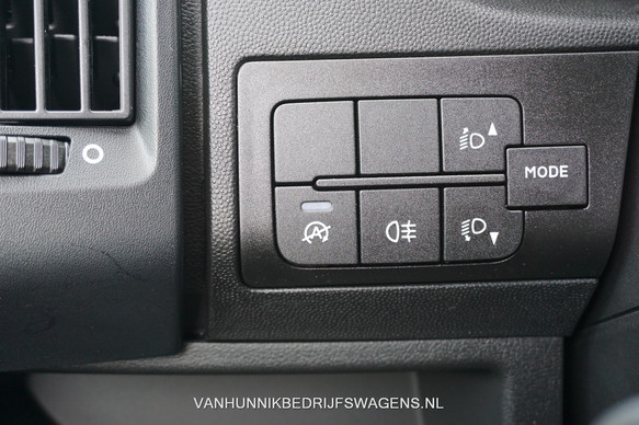 Opel Movano - Afbeelding 17 van 18