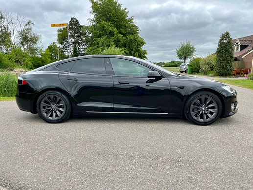 Tesla Model S - Afbeelding 7 van 30