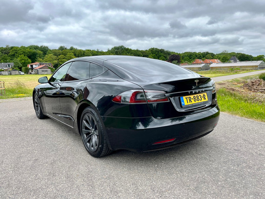 Tesla Model S - Afbeelding 10 van 30