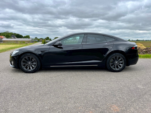 Tesla Model S - Afbeelding 11 van 30