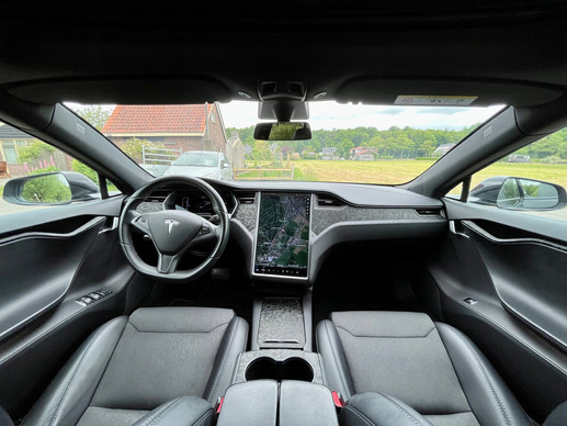 Tesla Model S - Afbeelding 28 van 30