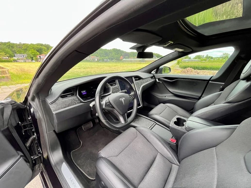 Tesla Model S - Afbeelding 16 van 30
