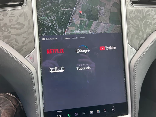 Tesla Model S - Afbeelding 25 van 30