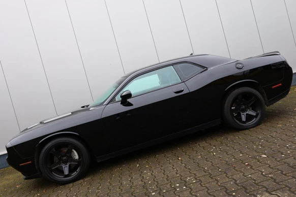 Dodge Challenger - Afbeelding 8 van 25