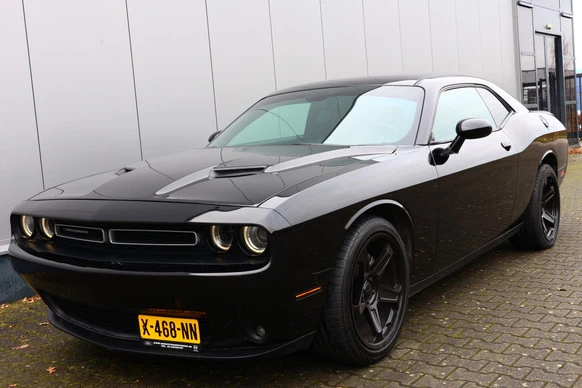 Dodge Challenger - Afbeelding 10 van 25